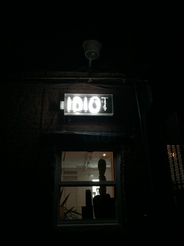 q and also a :: Idio Gallery